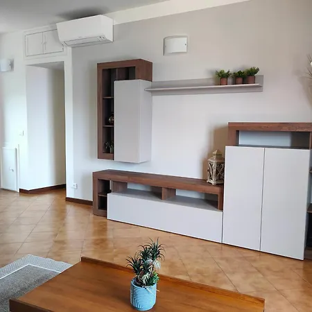 Stone House Apartment *
